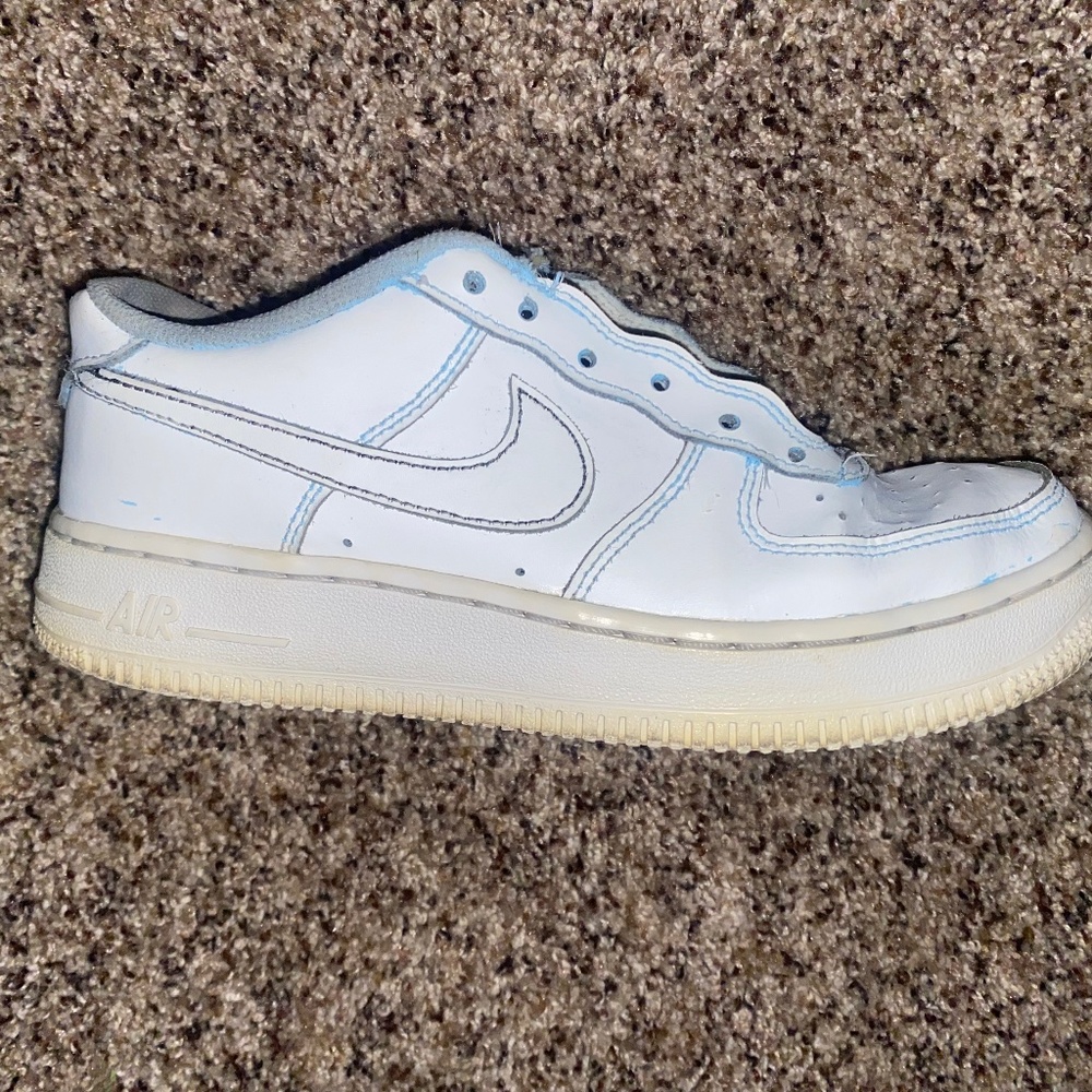 Custom Hand Painted Stitching Nike Air Force 1